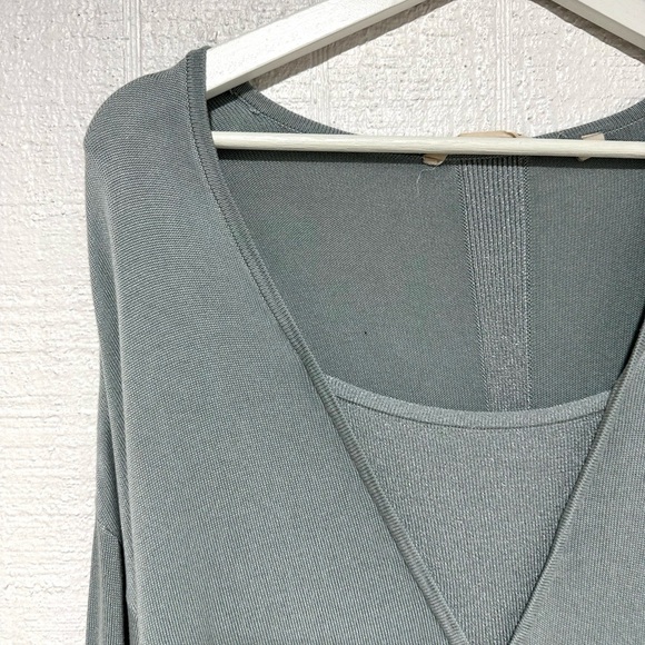 Soft surroundings knit sweater size M - Picture 2 of 9